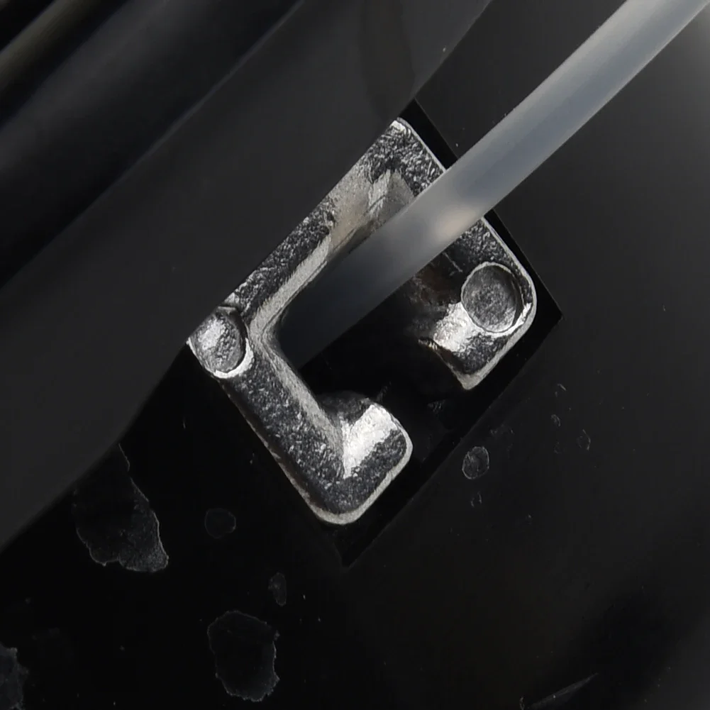 Головка триммера для UMK425E UMK431E UMK435E UMR425E Размер резьбового фитинга M10x1 25 FLH OEM # 06725 VJ5