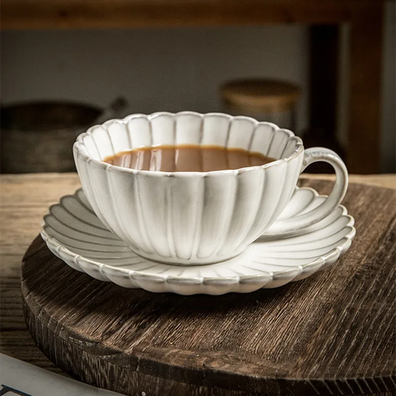 

2pcs/Set Retro Style 220ml Ceramic Coffee Mugs + Saucer Set Water Cup Petal-shaped Mug Kiln Change Glaze Relief Process