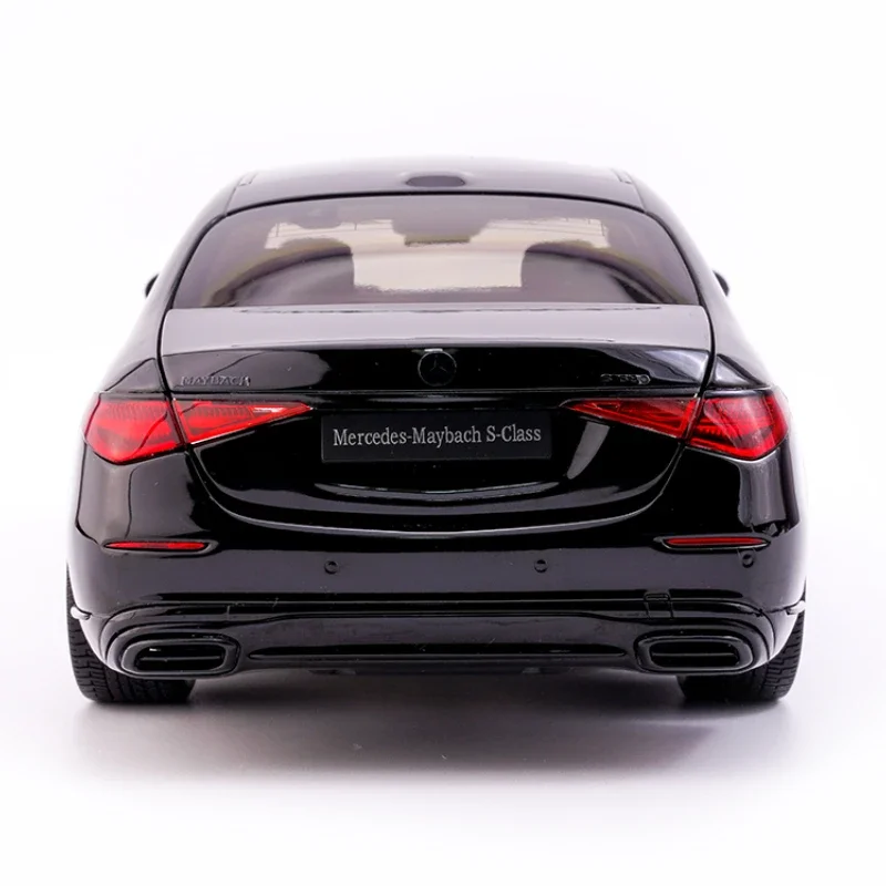 Почти настоящий 1/18 Mercedes-Maybach S680 2023 игрушка из черного сплава с обсидианом
