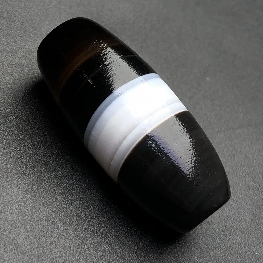 Черно-белая двухцветная бусина первой линии dzi agate nne obojczyk ожерелье подвеска