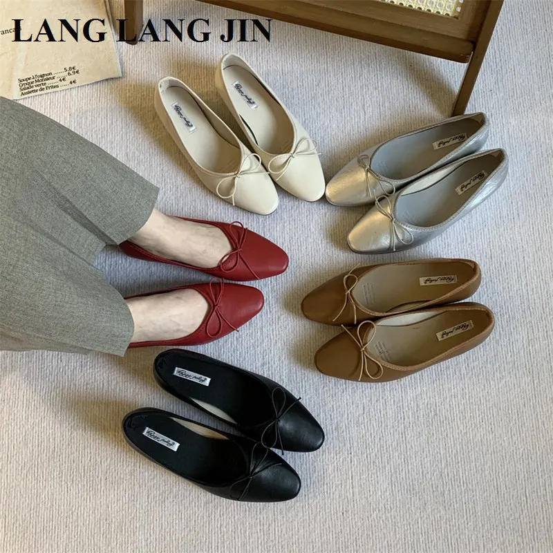 Милые туфли ярких цветов на плоской подошве балетки новинка 2023 года весенние