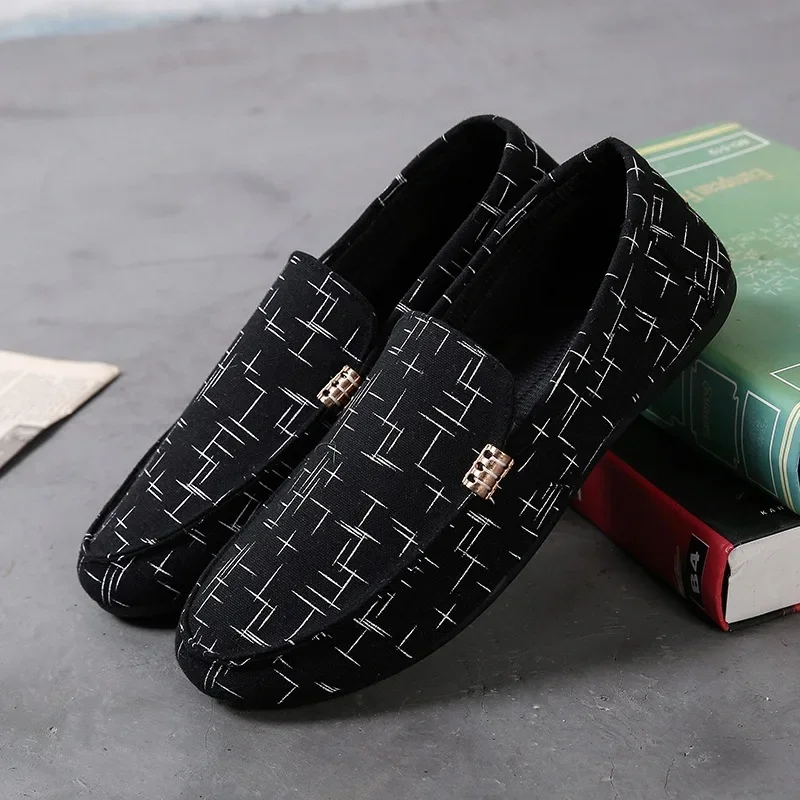 

Hot Sell Men's Loafers Footwear Summer Classic Boy Comfy Flat Moccasin Fashion Shoes Male Slip-on Boat Shoes for Men Casual Shoe