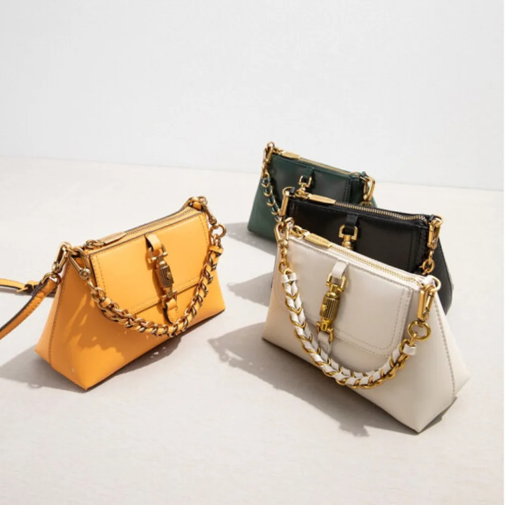 

Женская сумка, новинка 2022, маленькая квадратная сумка с рисунком масляной живописи, Портативная сумка-мессенджер с цепочкой и пряжкой, модн...