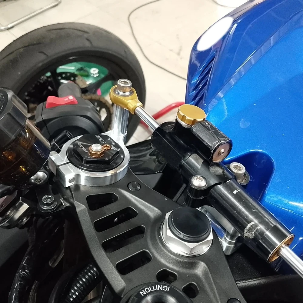 Фото Кронштейн-стабилизатор рулевого демпфера для мотоциклов YAMAHA YZF R9 2025, YZF-R9 2026: Аксессуары для предотвращения дрожания и повышения безопасности №3