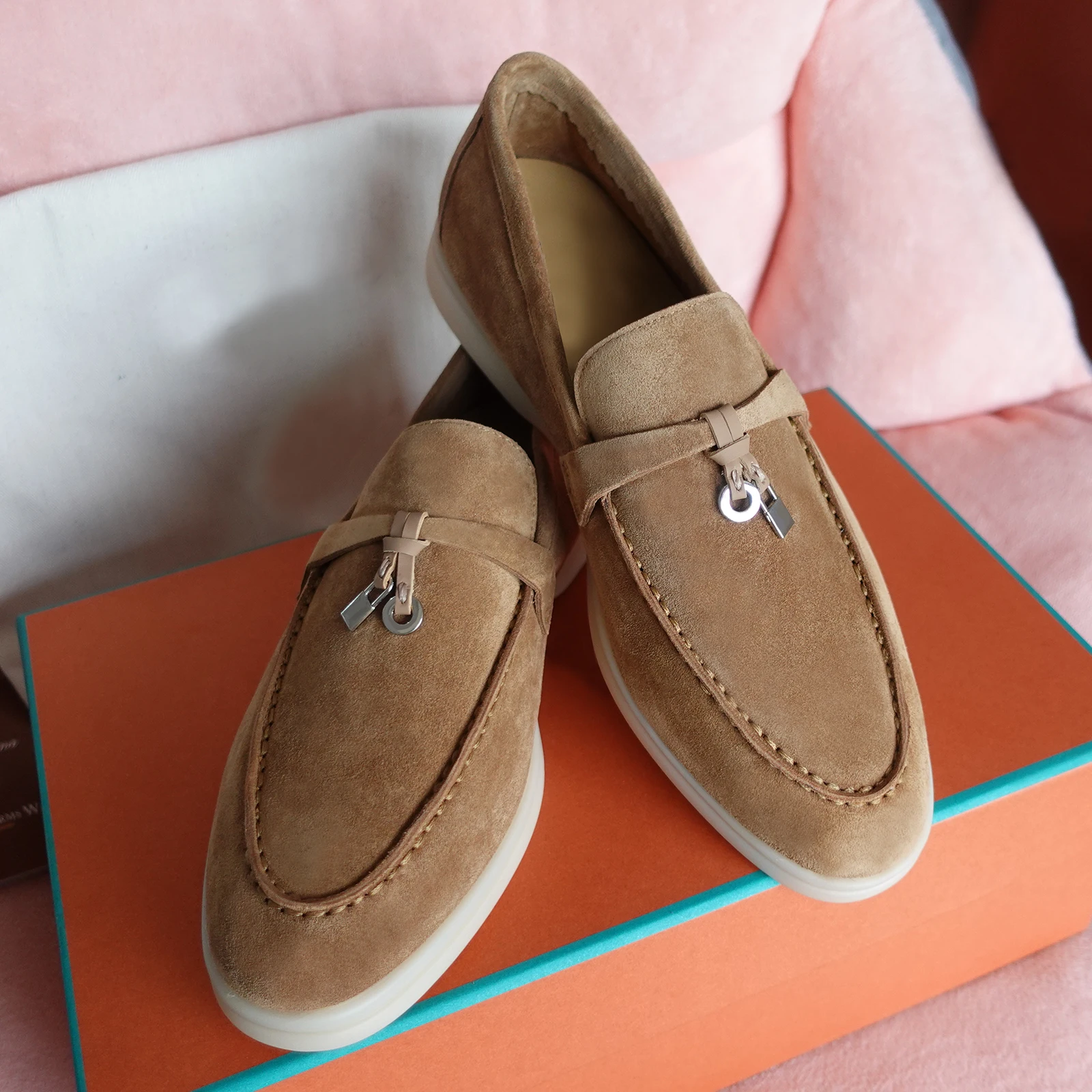 Top Women's Flat Shoes LP Top Reprint Flat Loafers Women's Goat Suede Flats Leather Walking Shoes High-Quality Leather Loafers