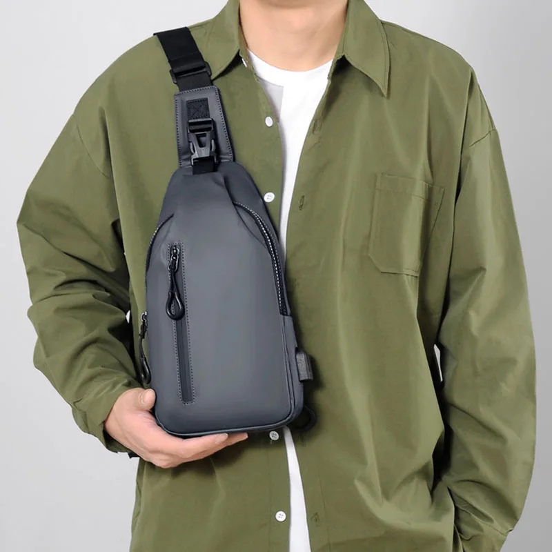 Men chest bag new fashion one shoulder Outdoor Sports Casual Multi Functional Crossbody Bag