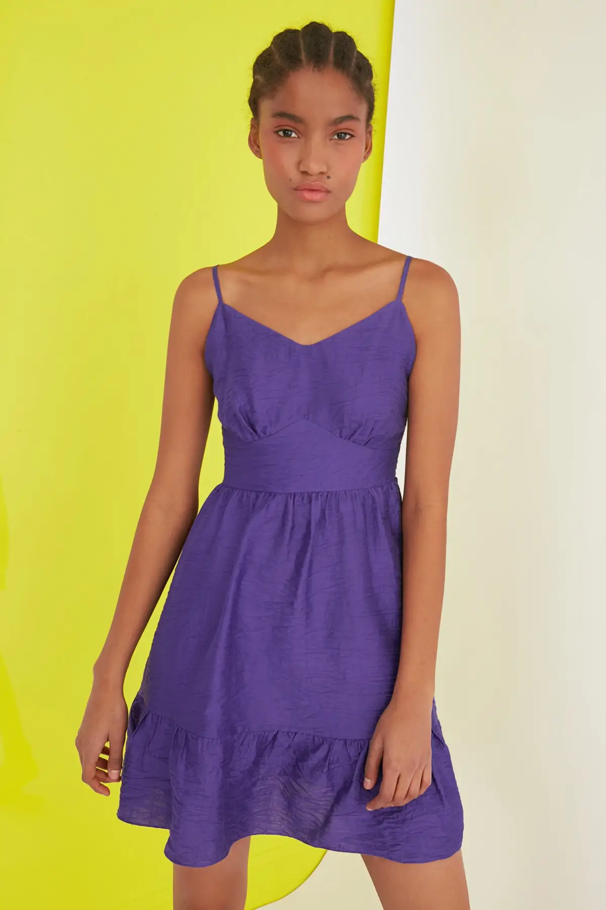 

Trendyol Pendant Flounces Dress TWOSS21EL1808
