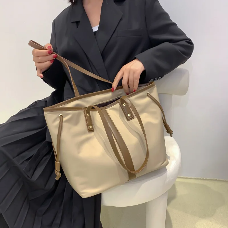 Original Design High Capacity Tote Bag for Women 2023 Nylon Bag Large Travel Shoulder Bag Female Travel Handbag Fashion Shopper