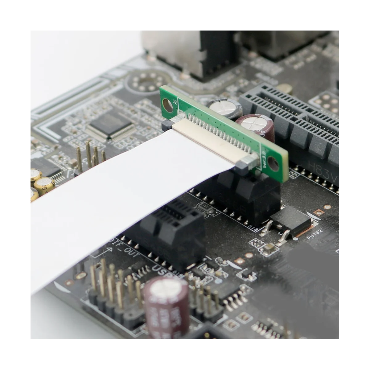 

Удлинительный кабель PCI-E 36Pin 1X с питанием от кабеля ФК 12 В и магнитной подставкой (двойное вертикальное направление)