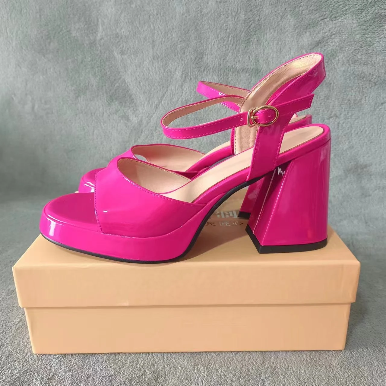 2023 Summer New Shoes Woman Brand Women's Platform Shoes Fashion Comfortable Thick Sole Sandals Square High Heels Big Size 43