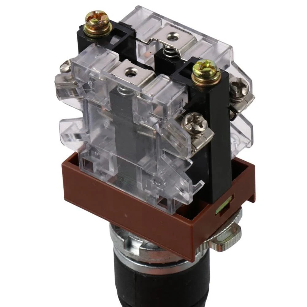 Изысканное предложение контроллера джойстика. Надежная производительность.