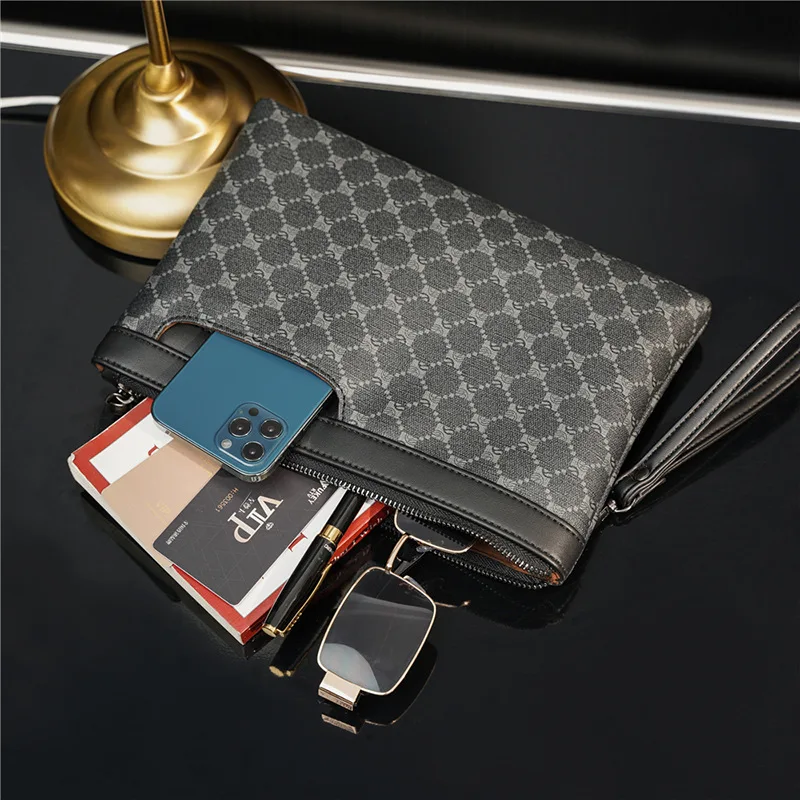 Fashionable Plaid Print Clutch for Men: Luxury PU Leather Business Envelope Bag