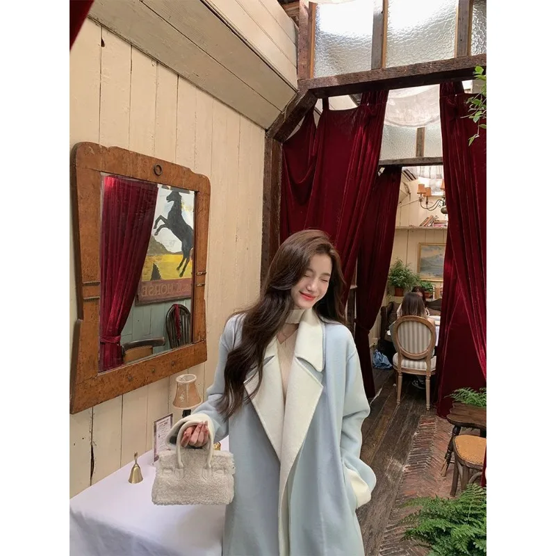 Женская зимняя одежда 2024 двуслойный воротник морской соли синего и белого цвета