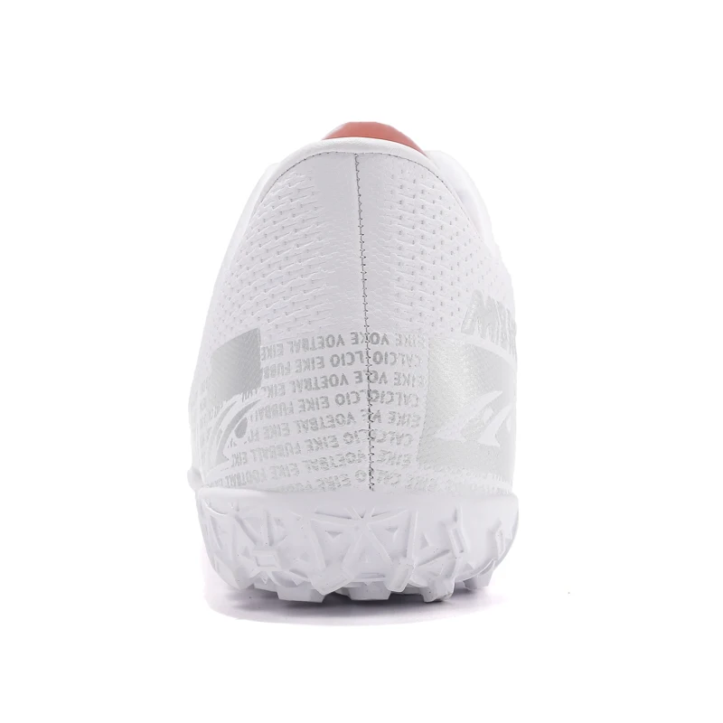 2022 Hot Shoe Men Women Professional Football Boots Cleats Sport Sneakers Size 32-47 TF Ag Kids Boys Girls Students Soccer Shoes