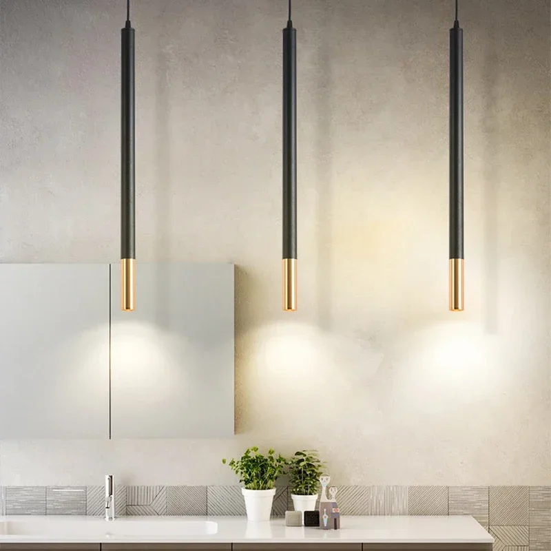 Металлический подвесной светильник в современном стиле
