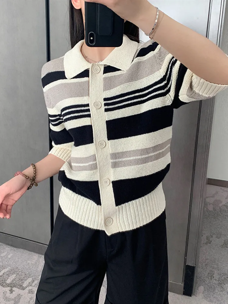 Женский полосатый вязаный свитер с отложным воротником Женская однобортная
