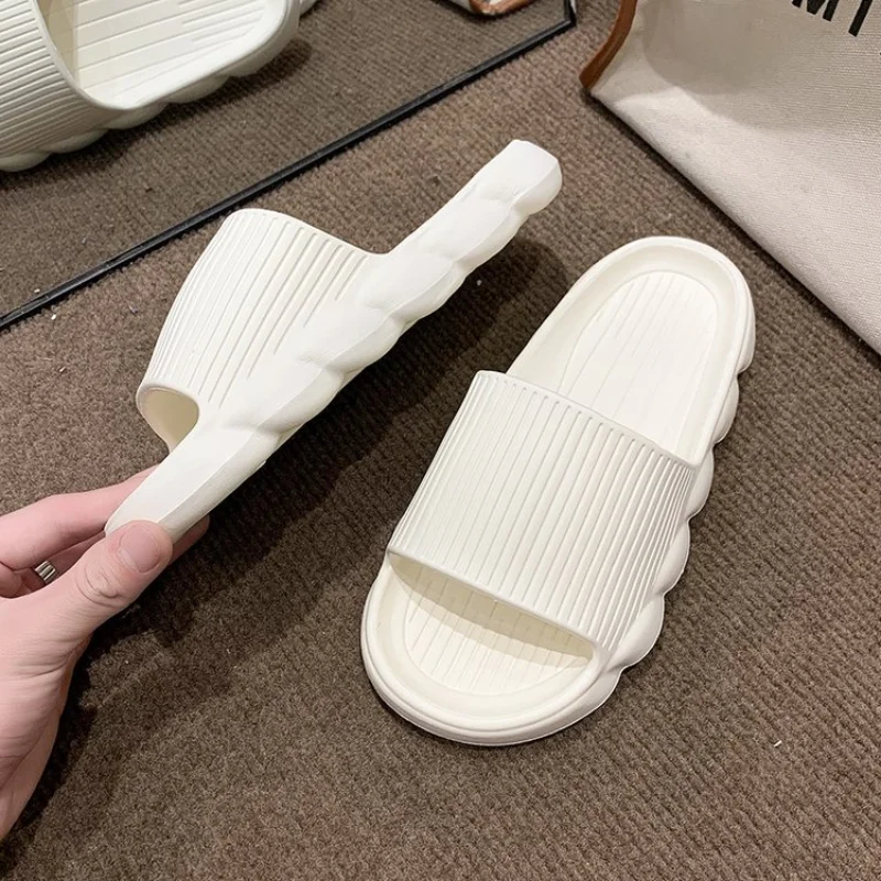 

Soft Eva Slippers Couple Home Outdoor Slipper Summer Beach Unisex Bedroom Shoes Ladies Flip Flops Thick Bottom Sandals