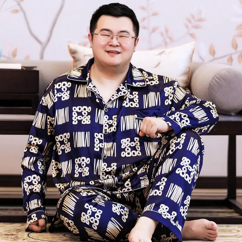2023 Thin type of ice age season long sleeve pajamas to heavy male yards silk fertilizer increased leisurewear suit 300 catties