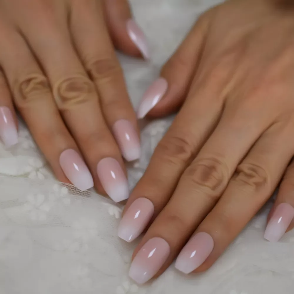 

Ombre Fake Nails Coffin Shape Medium Size Ladies Fingernails Natural French Faux Ongles 24 ct