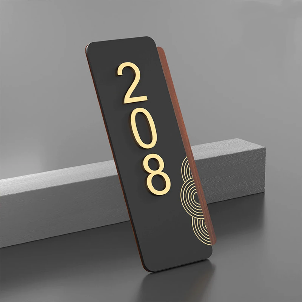 

Акриловая дверная табличка с номером