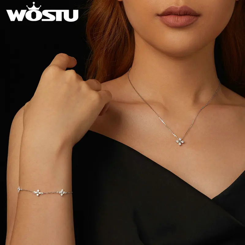 Женский серебряный браслет WOSTU с муассанитом