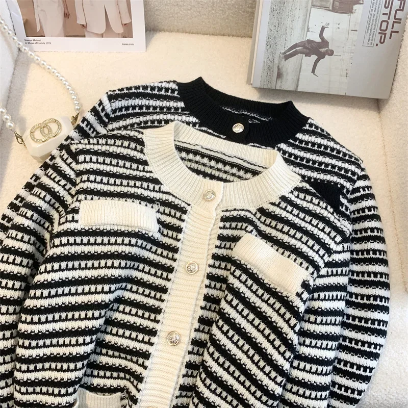 2024 зимняя вязаная куртка в полоску милый кардиган женский корейский пуловер с