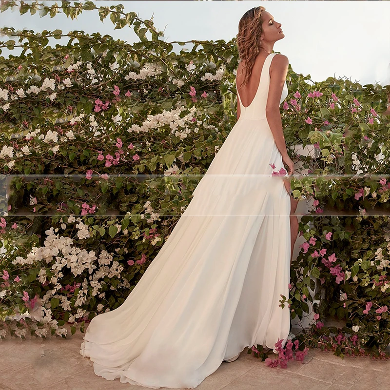 13522 # простое платье-трапеция без рукавов с вырезом лодочкой из мягкого шифона