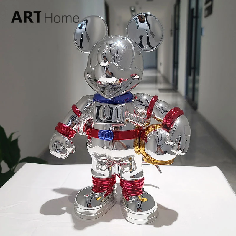 

Futuristic mirror color electroplating cartoon mouse astronaut astronaut tabletop decoration trend toy gift