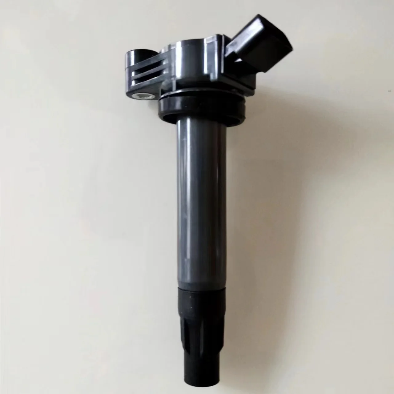 Катушка зажигания sonata для двигателя hyundai 27301-3c000