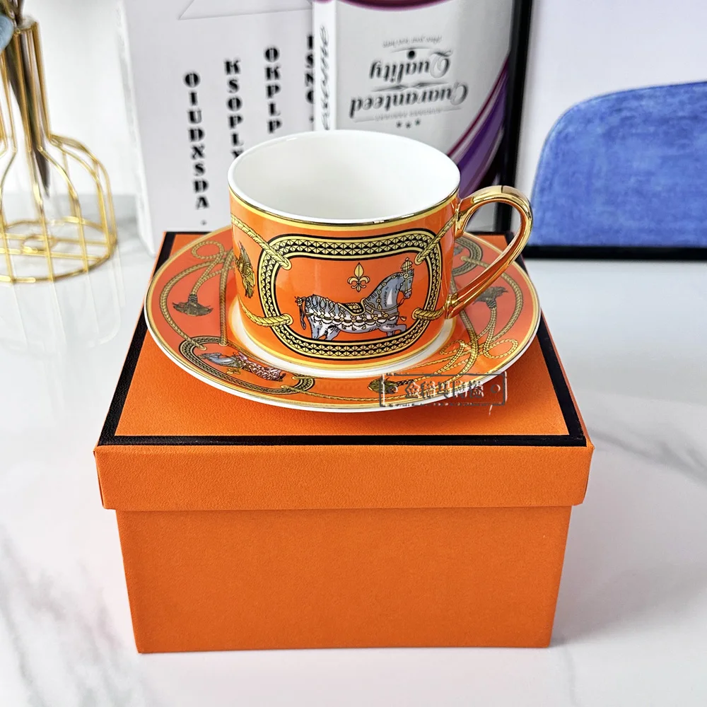 

Luxury Bone China Dishes And Plates Porcelain Cake Dish Pastry Fruit Tray Ceramic Tableware Steak Dinner Plates