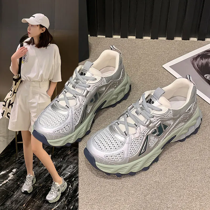 

Женские кроссовки из дышащей сетчатой ткани, на толстой подошве