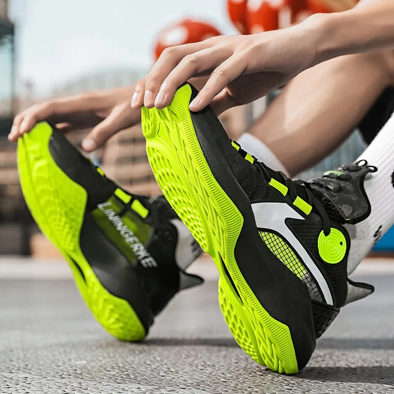 High top basketball shoes youth four seasons sports shoes breathable non slip wear-resistant running sports sneaker