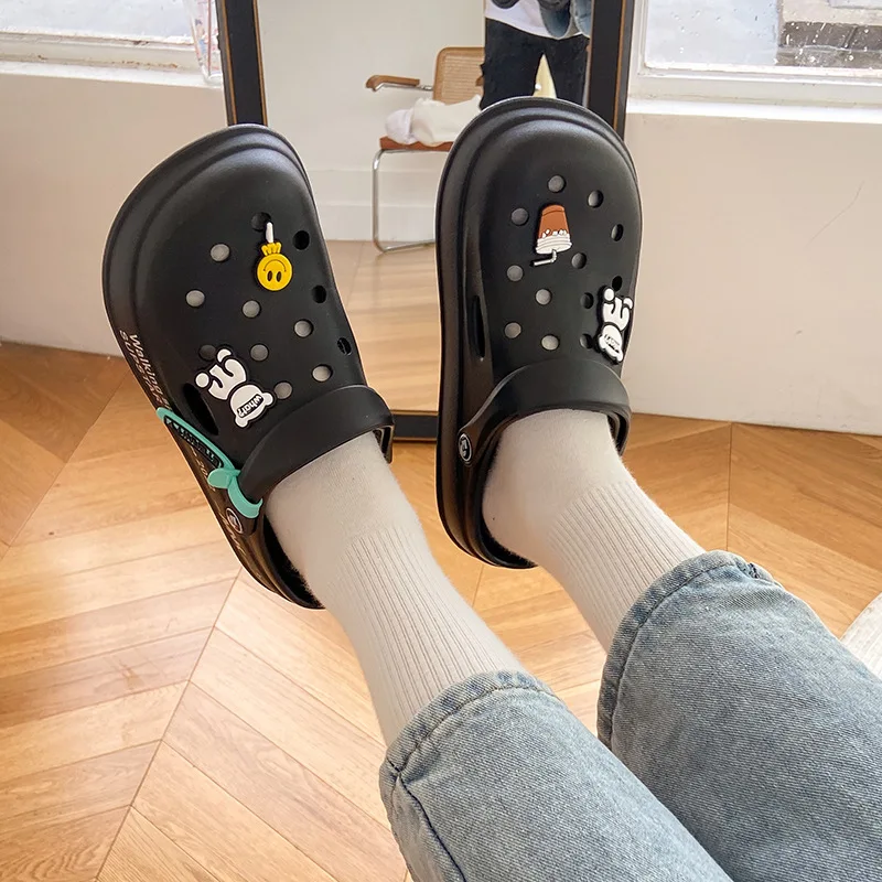 Women Hole Shoes Summer Non-slip Couples EVA Sandals Girl Beach Shoes Home Slippers Outdoor Personalized Sandals Women Slippers