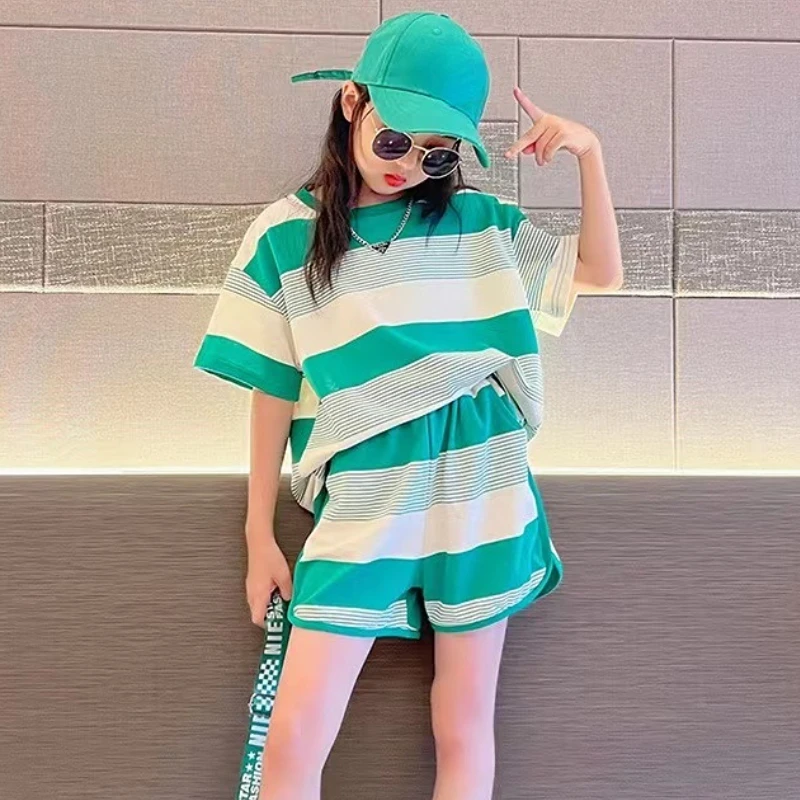 

Striped Tracksuit for Girls Summer Short Sleeve T-shirt Two Pieces Kids Clothes Set Casual Sport Teen Children Outdoor Clothing