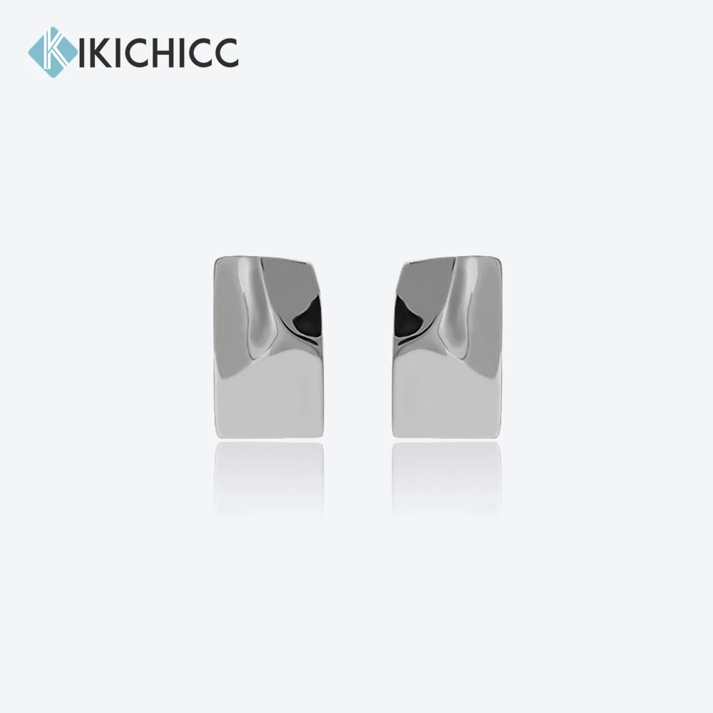 

Женские серьги-гвоздики KIKICHICC из серебра 100% пробы с фианитами