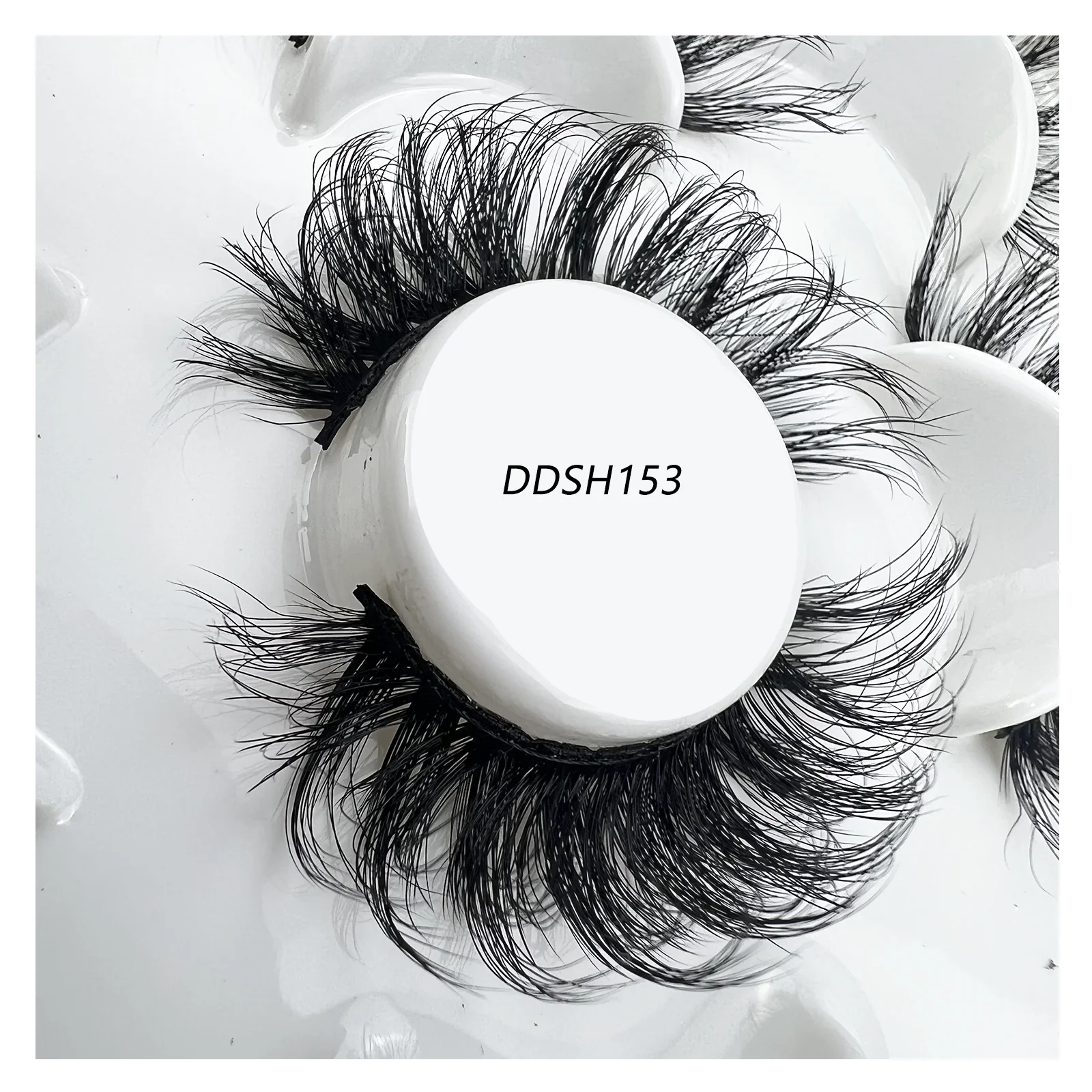 Ложные ресницы Красота Ручная работа Натуральный завиток DD Косметический инструмент для макияжа Ложные ресницы из искусственного меха на полоске Wispy Soft Light.