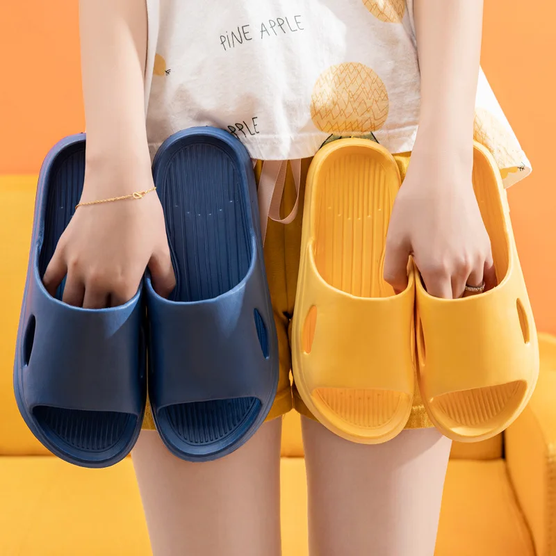 2023 Fashion Women Summer Soft Slippers Thick Platform Bathroom Home Men Indoor Non-slip Anti-slip Female Cloud Cushion Slides