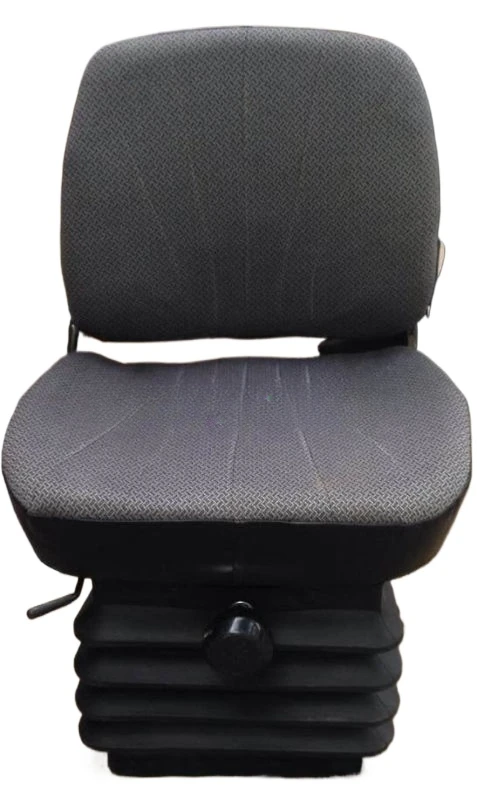 Деталь трактора MTZ T80 80- 6800000 Сиденье