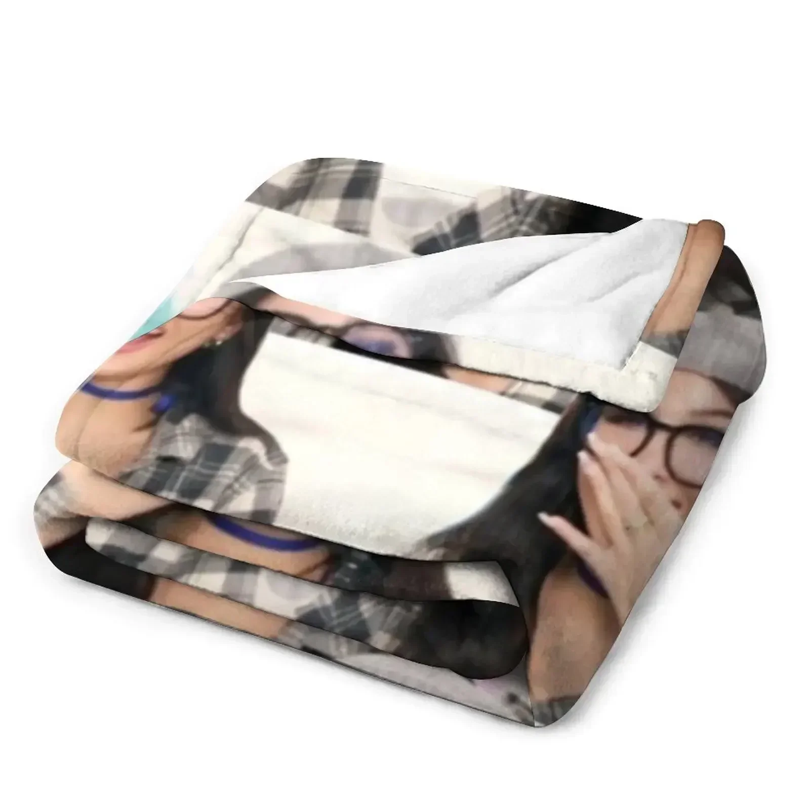 Смеющийся коллаж Sssniperwolf одеяло детские самые мягкие одеяла