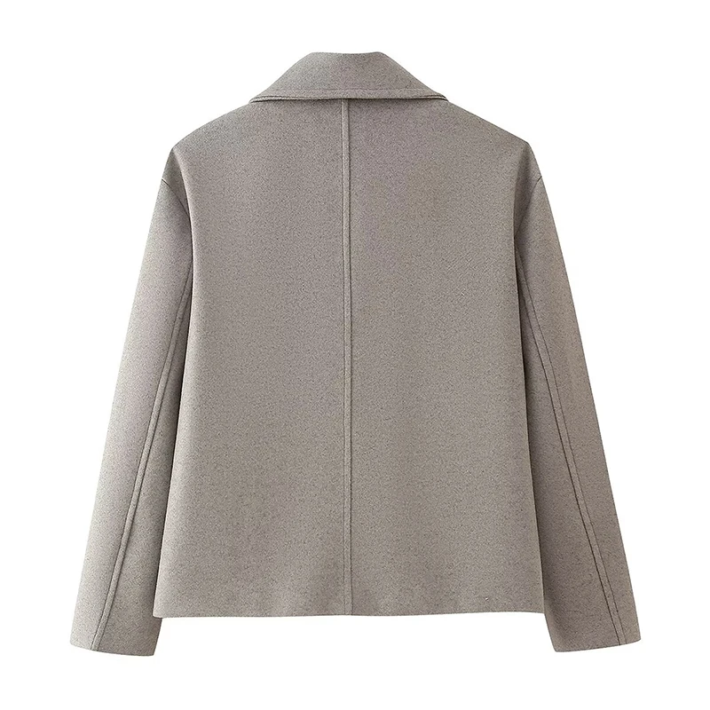 Женское двубортное пальто с длинным рукавом и воротником лацканами