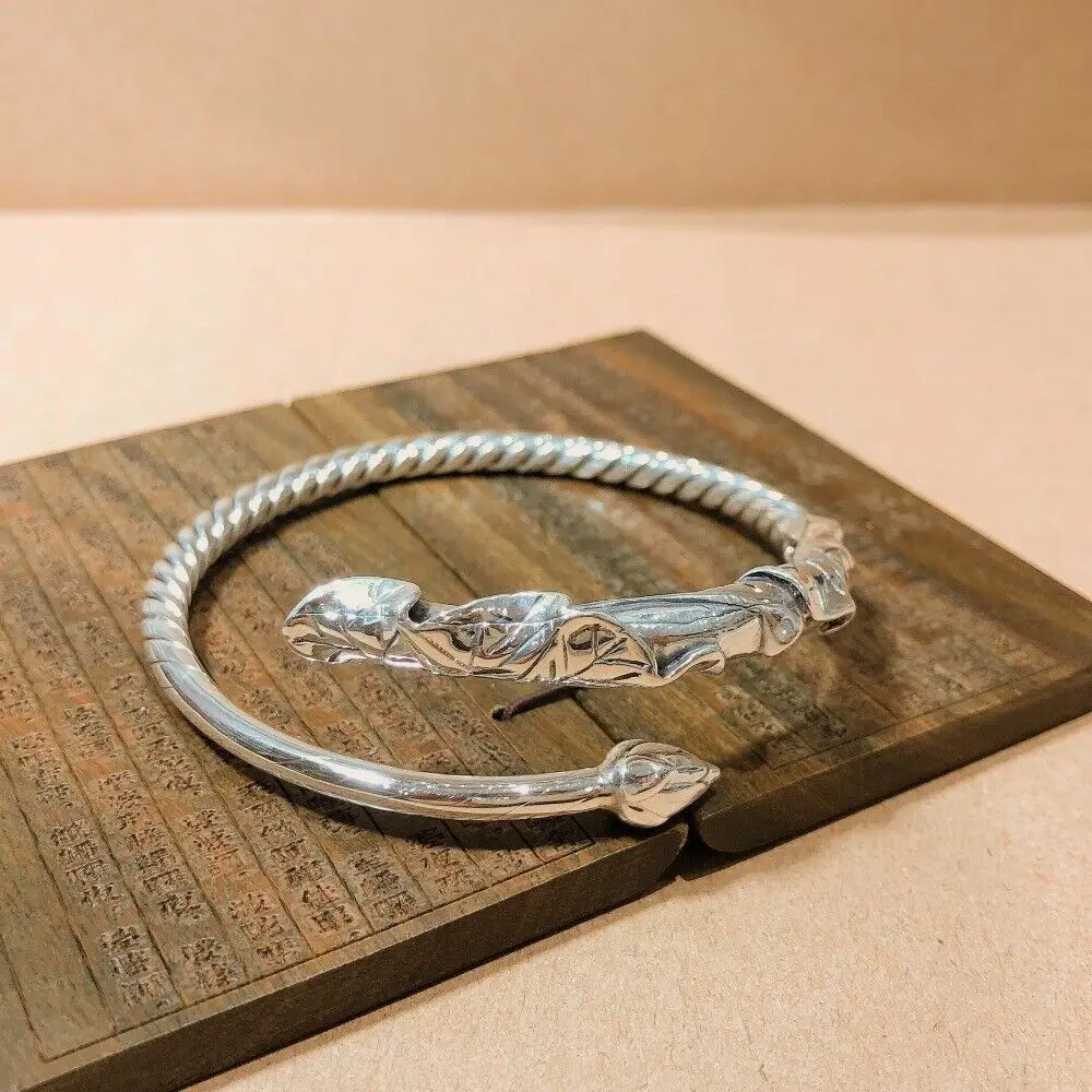 

Браслет из серебра 999 пробы с цветком лотоса 4-8 мм