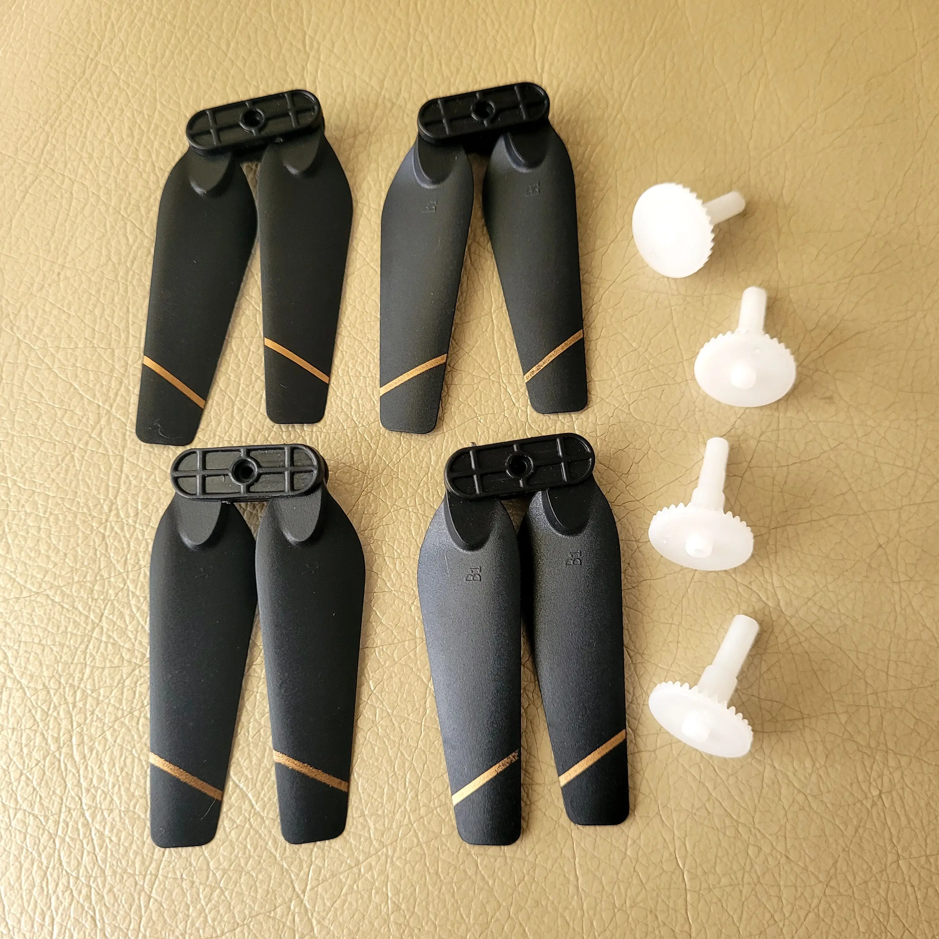 4 шт. пропеллера и 4 шт. комплект запасных частей для большого зубчатого вала для дрона RICHIE 4 ДРК V4 4D-V4 запасные аксессуары