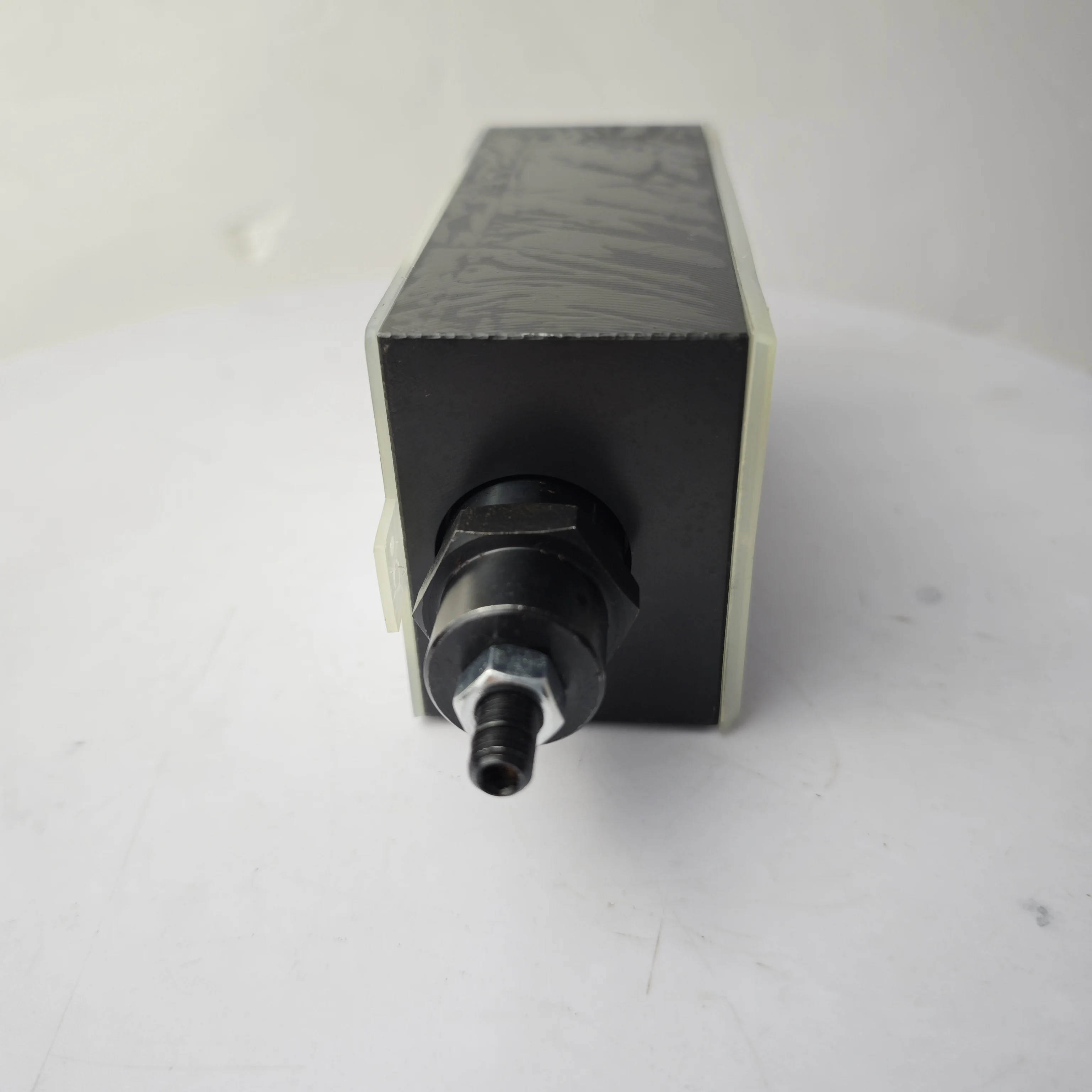 Клапан управления потоком DGMFN vick ers