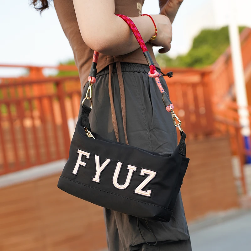 Сумка через плечо женская сумка на маленькая для телефона Новинка лета 2023