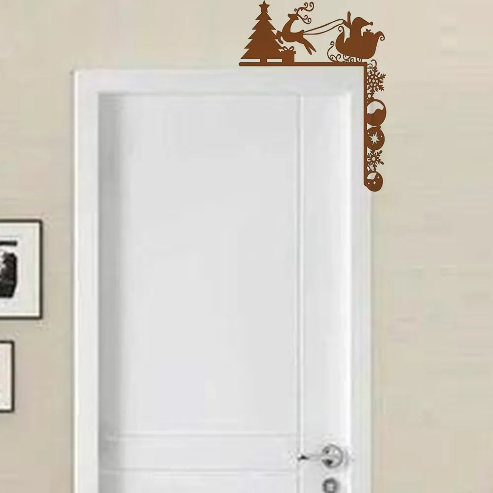 Великолепные декоративные наклейки на стену с металлическими санами –