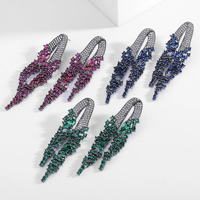 Роскошные длинные висячие серьги в стиле ретро с фианитами антикварные