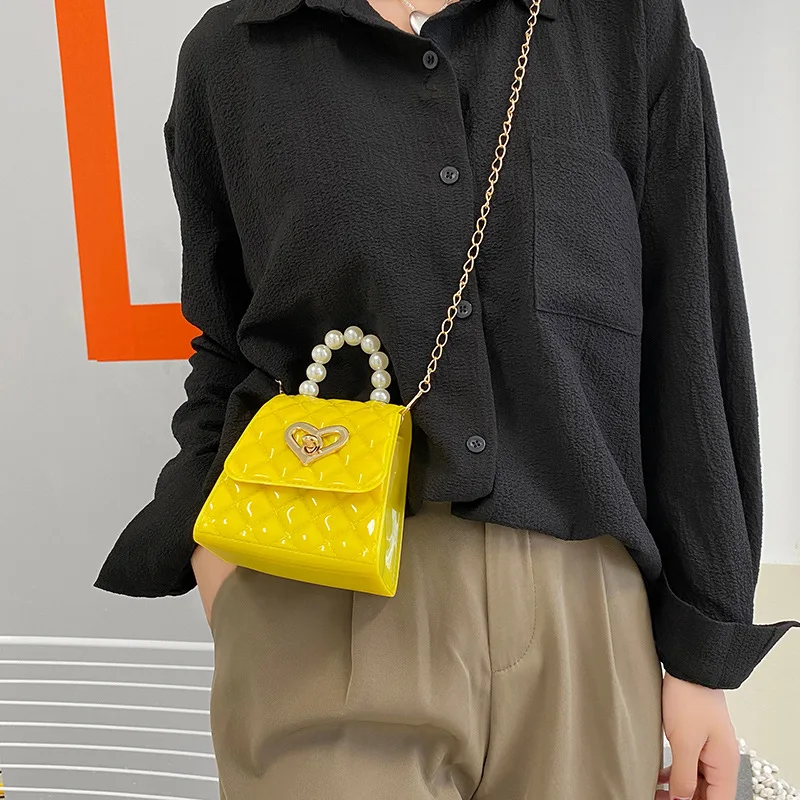 Women Mini Handbag New Elegant Shoulder Messenger Portable Chain Bag Girl PVC Jelly Bag Pearl Crossbody Rhombus Small Square Bag