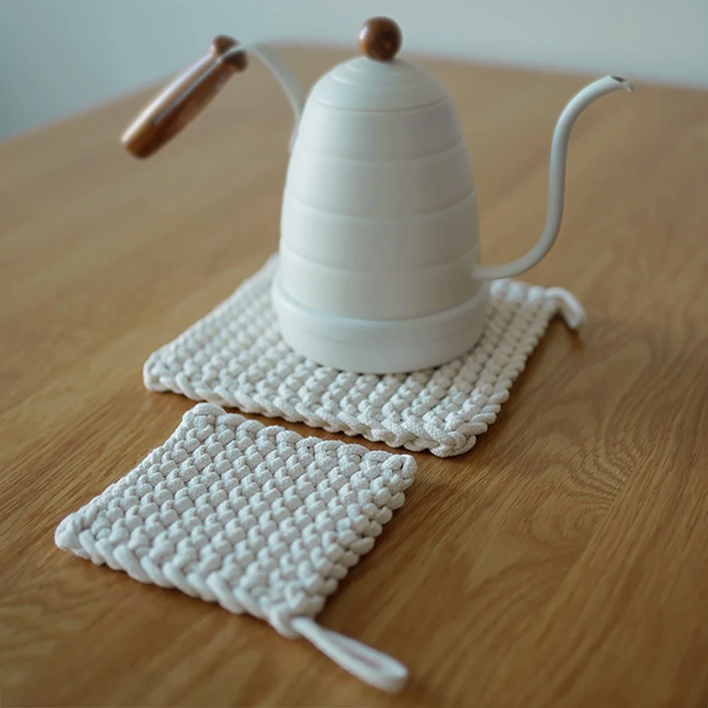 

Handmade Cotton Placemats thread woven Coasters Placeholder Heat Insulation Teapot Pads Beige thickened for table