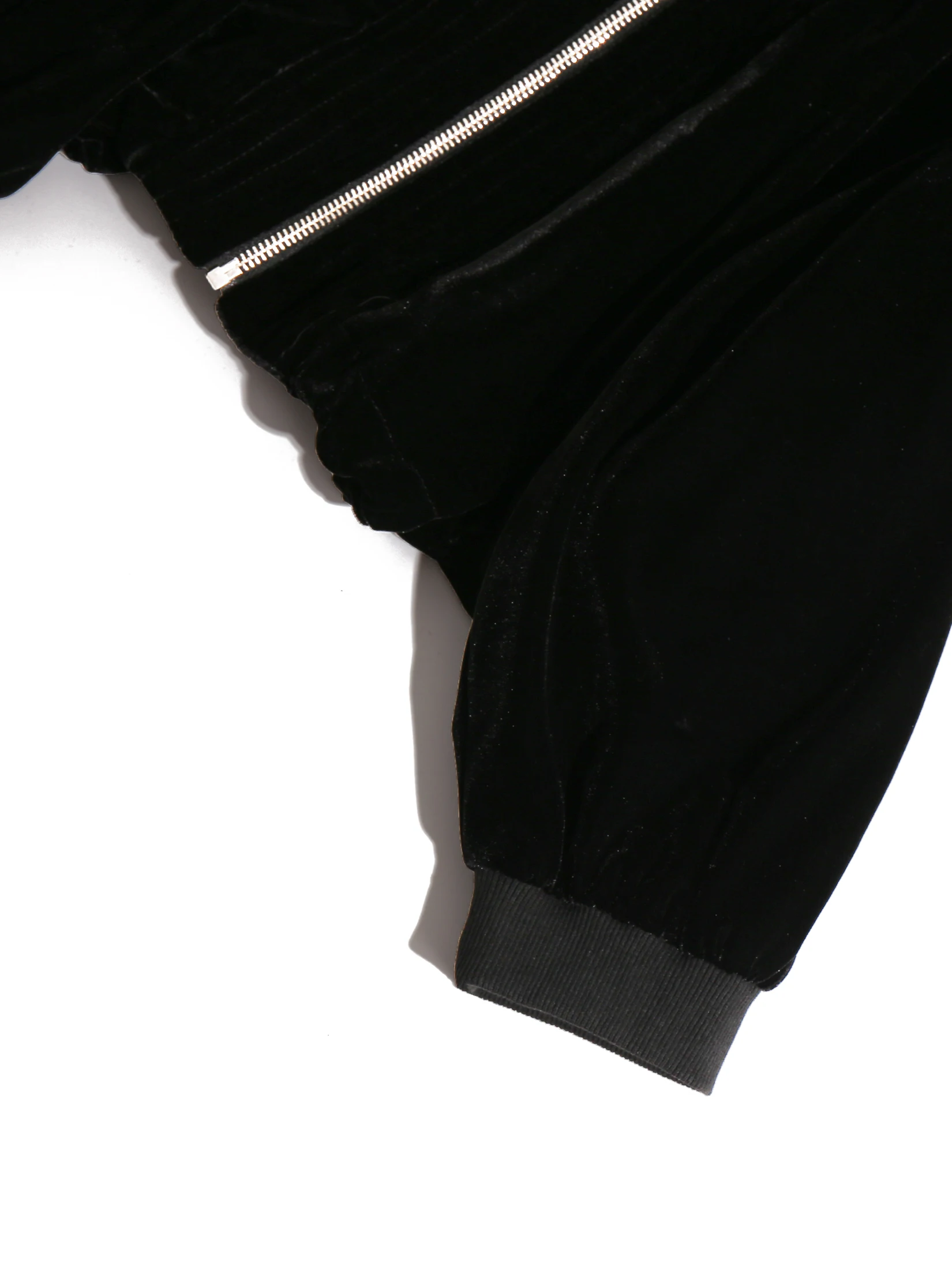 Пенни Конце! Бархатный материал! Европейские товары черная короткая бейсбольная