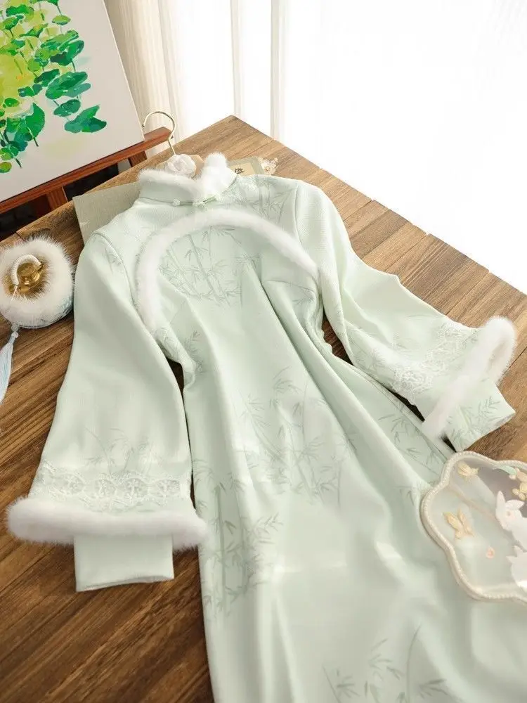 2024 зимнее плюшевое утепленное зеленое платье Cheongsam с большими рукавами новое